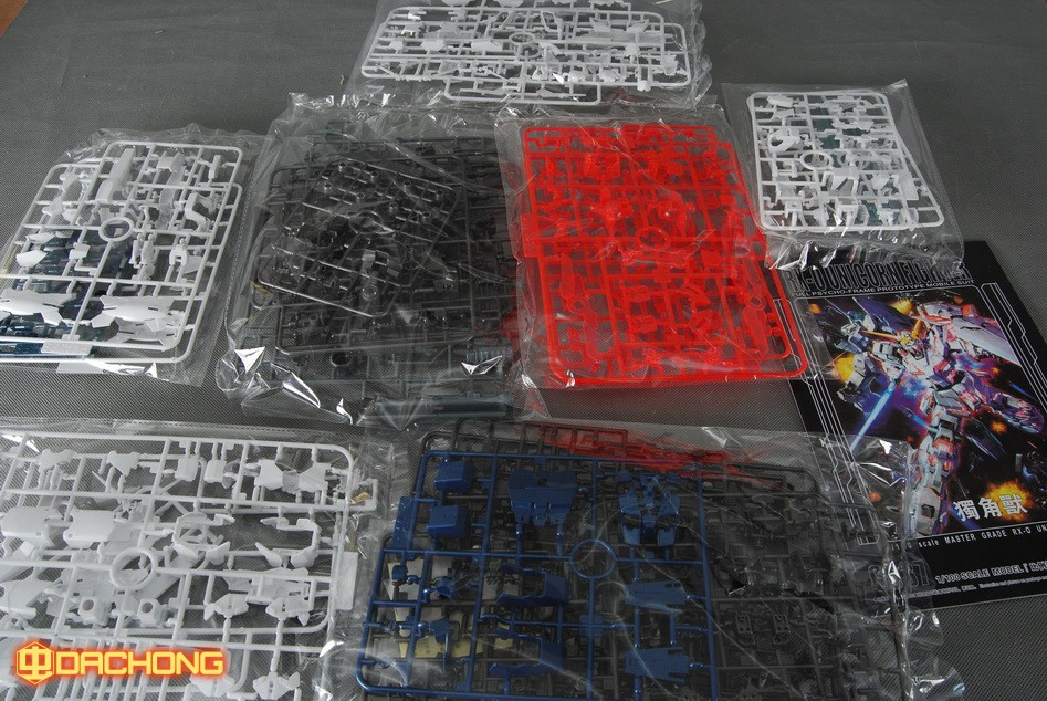 MG 1/100 (6637) Unicorn Gundam OVA Ver. [Daban]