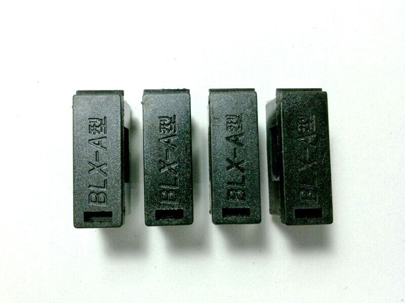 กระบะฟิวส์ - 20MM./ฝาพับ