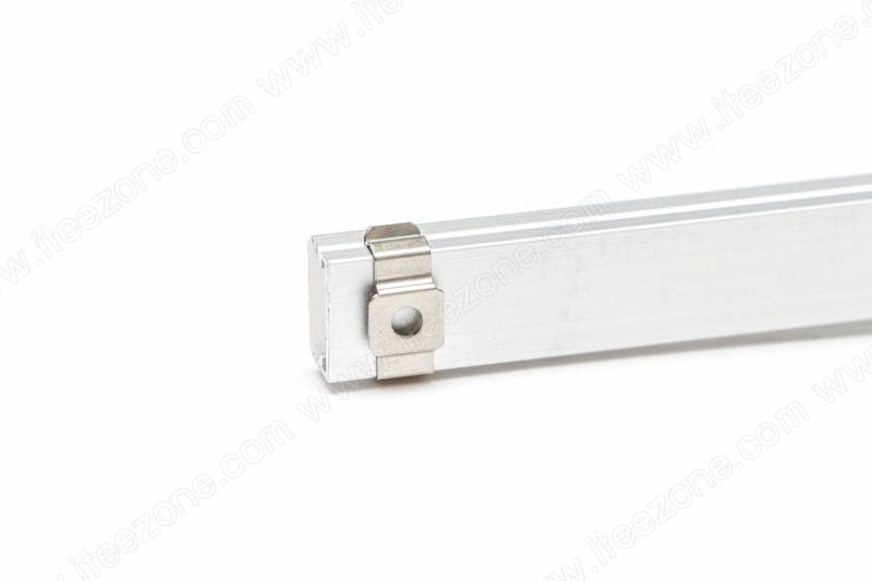 ราคาต่อ 1 เส้น ยาว 1 เมตร ราง U Flat 12mm + ฝาอะคริลิค รางไฟ Aluminium Profile รางอลูมิเนียม ใช้กับไฟเส้น LED รางไฟเส้น rail led track โพรไฟล์