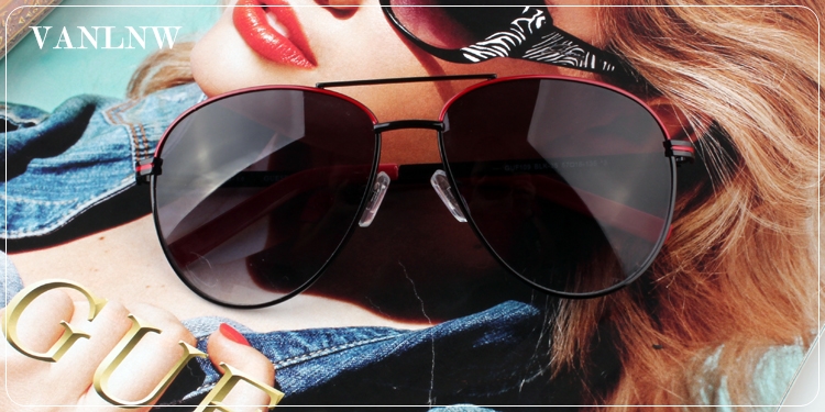 แว่นกันแดด Guess Sunglasses รุ่น GUF 57-16 135 *2 <แท้ 100%>