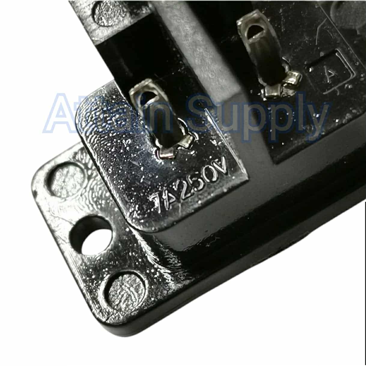 เต้ารับAC-หัว8คอนแทรค/ติดแท่นยึดน็อต