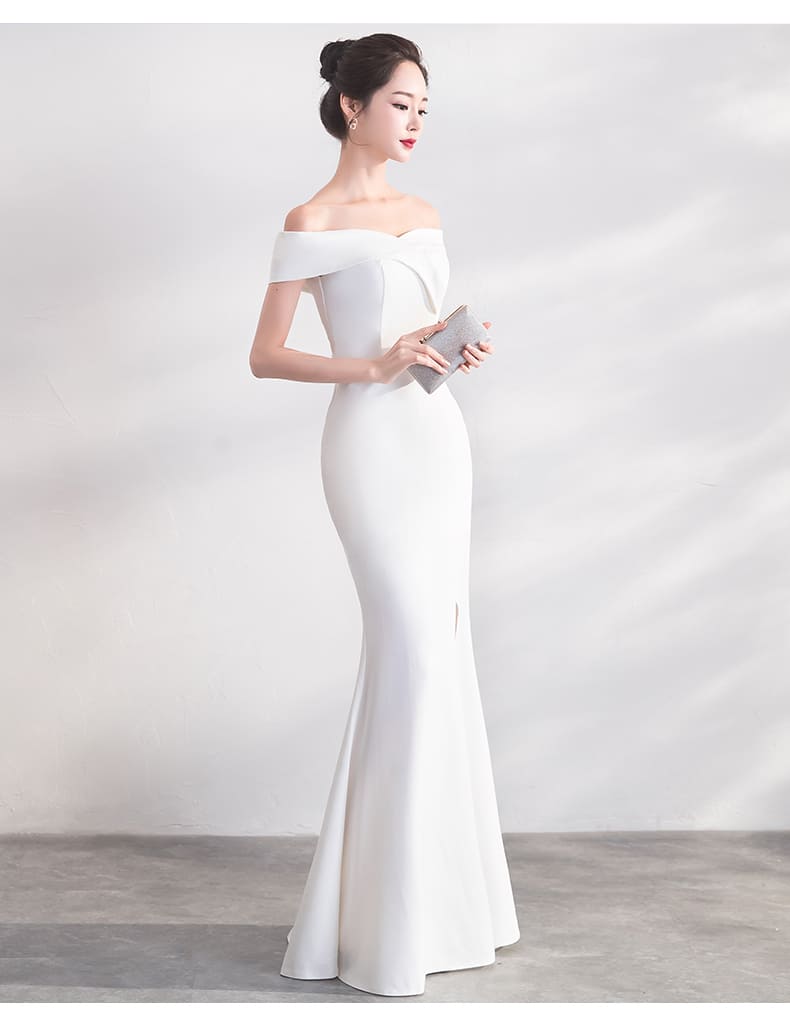 ชุดราตรียาว ไหล่ปาด สีขาว ซิปหลัง แบบเรียบหรู พร้อมส่ง XL