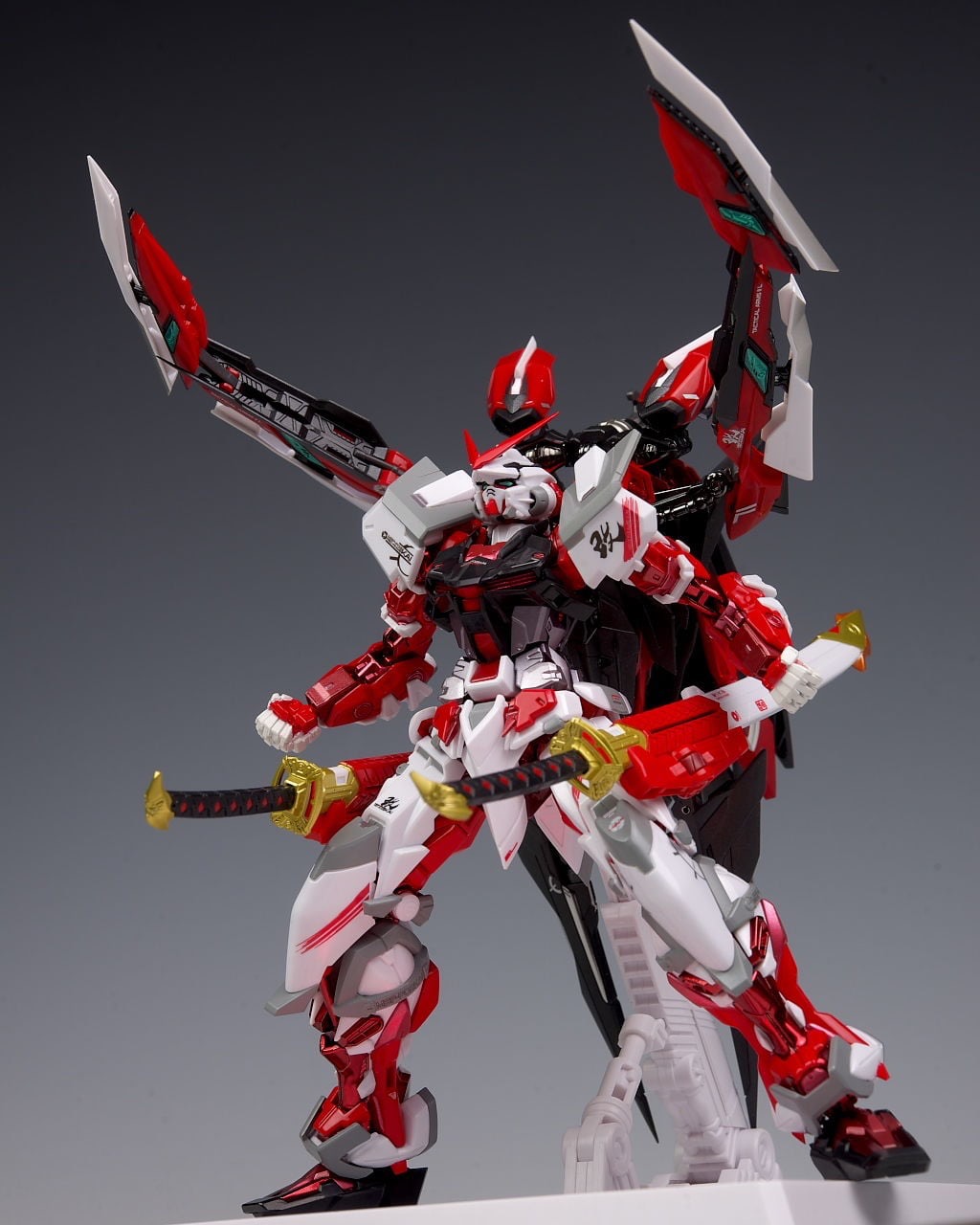 MG 1/100 (8812) Astray Red Frame Kai Ver.MB [Daban]