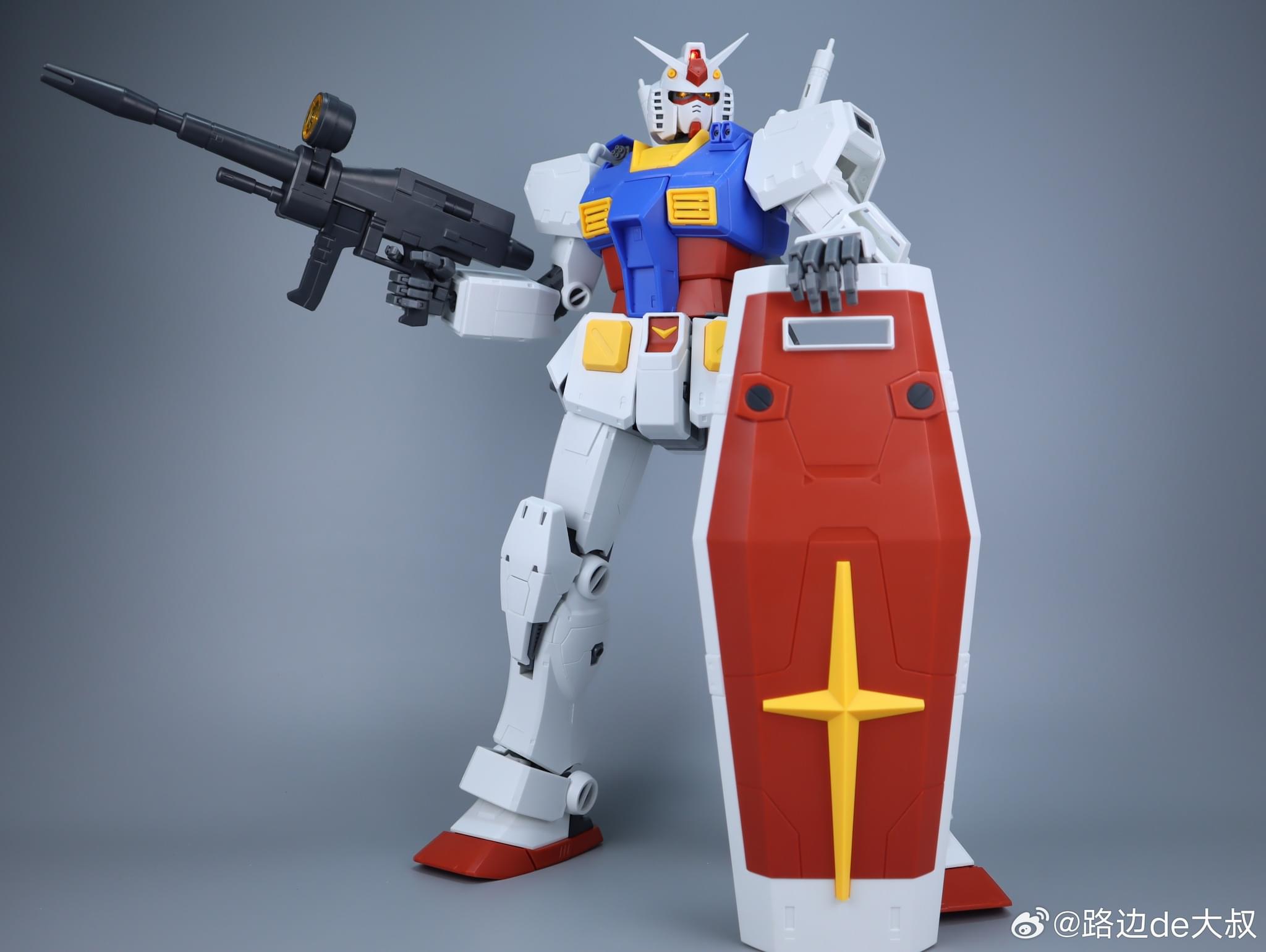 1/35 RX78-2 + Big Water Decal [Fang Da Jing]