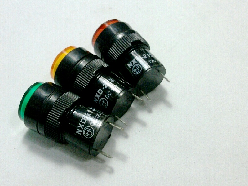 หลอดหน้าปัด-หัวตัดNXD213-L/12V
