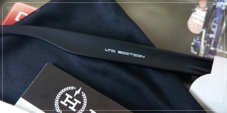 แว่นกันแดด HAWKERS X ALEXRINS LTD. EDITION <ปรอทส้ม>