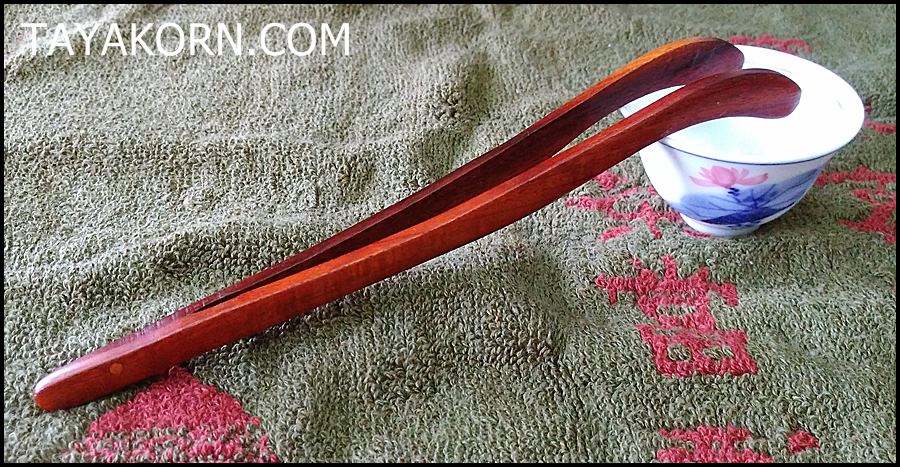 คีมไม้คีบแก้วชา แบบA TKTA-KK1