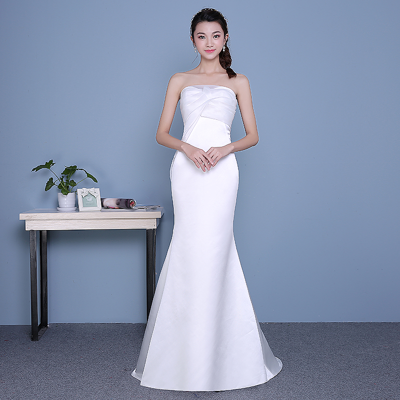 ชุดราตรียาว หางปลา สีโอรส พร้อมส่ง Size M-L ผ้าไหมซาติน หางลากยาว งานร้อยหลัง