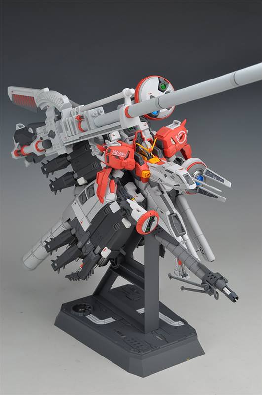 HG 1/144 Deep Striker
