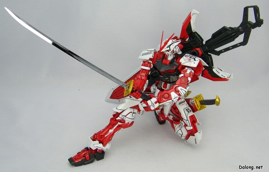 MG 1/100 (6601) Gundam Astray Red Frame Custom [Daban]