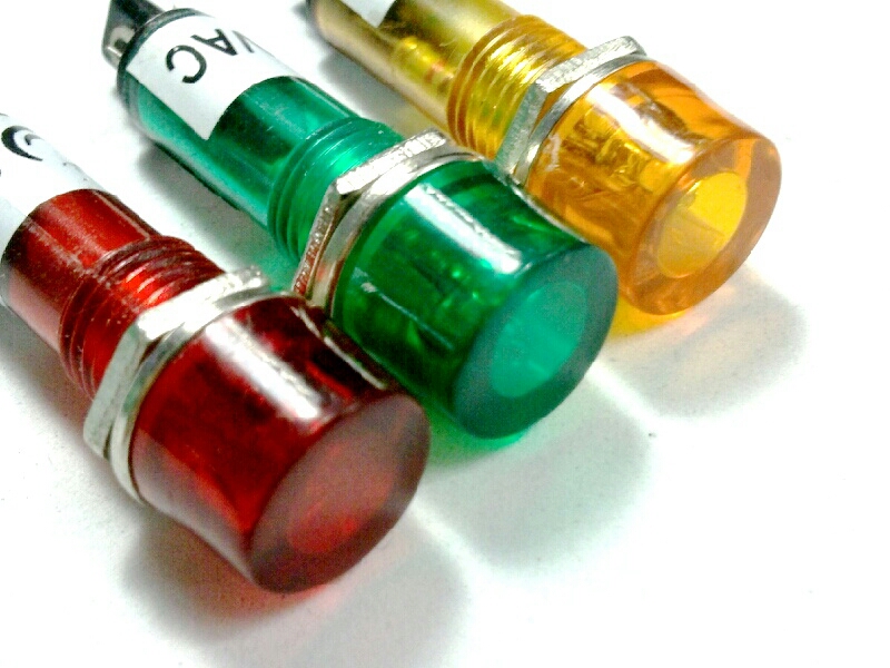 หลอดหน้าปัด-หัวตัดXD10-3/220V