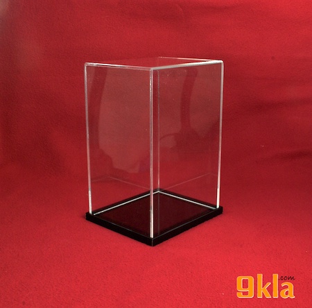 21x21x41cm กล่องโชว์โมเดล ฐานดำ แนวตั้ง (สินค้าพร้อมส่ง สั่งได้เลย) 21x21x41cm / 8x8x16 นิ้ว กล่องอะครีลิคใส ฐานอะครีลิคดำ ชิ้น