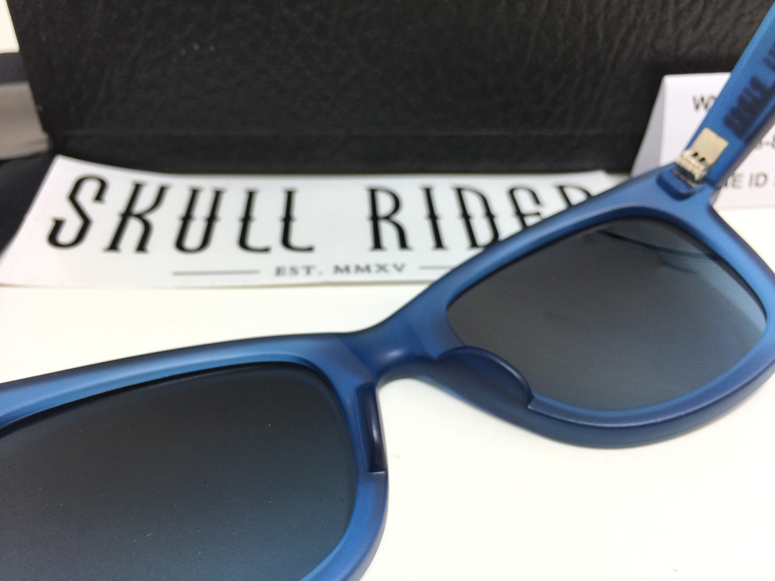 แว่นกันแดด SKULL RIDER รุ่น Matte Blue - Blue Shadow <Skull-05>