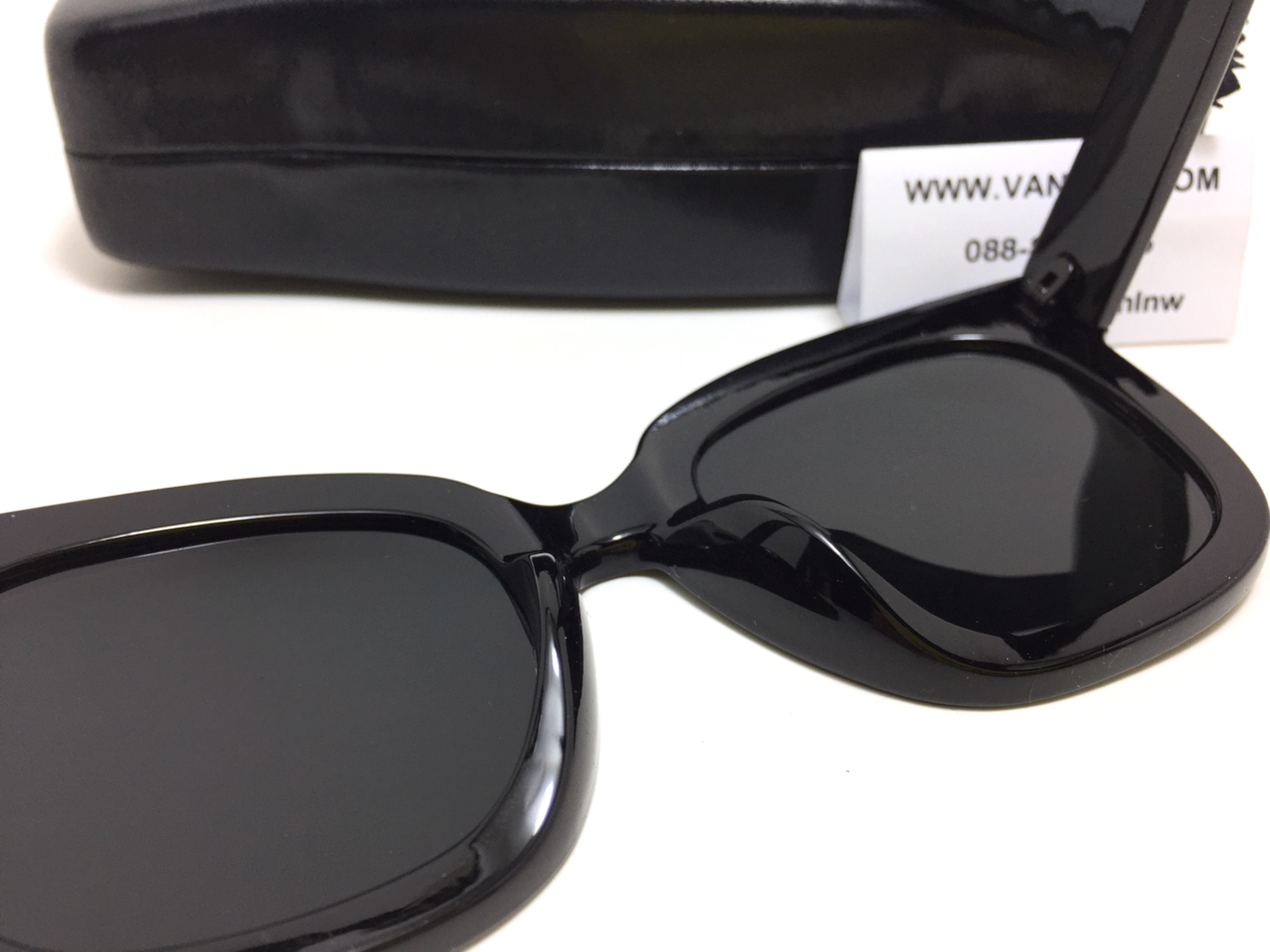 แว่นกันแดดแฟชั่นผู้หญิง GM Matti Black 354 54-22 140 <ดำ>