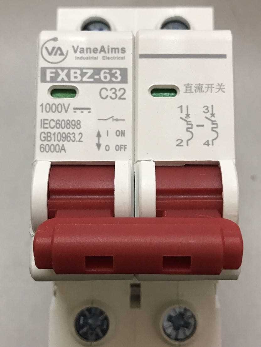 เบรกเกอร์ DC 2P 0-1000V 63A