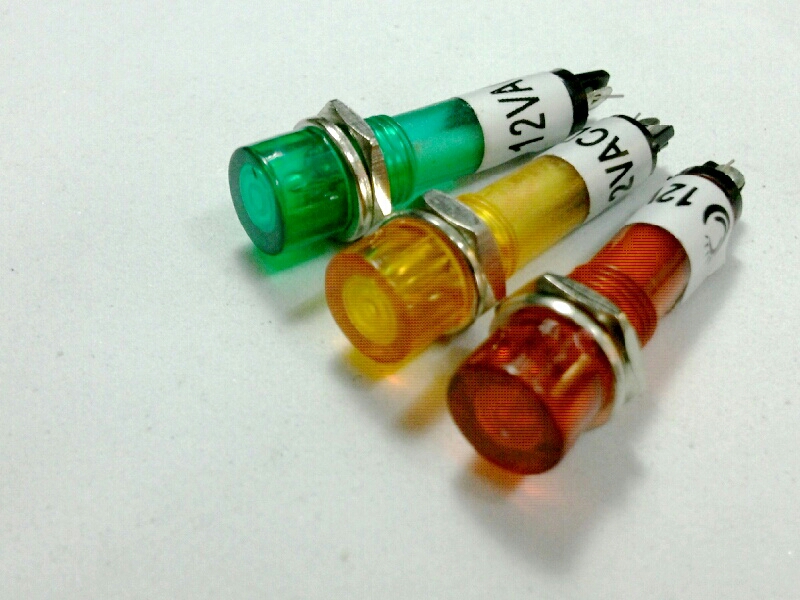 หลอดหน้าปัด-หัวตัดXD7-1/12V