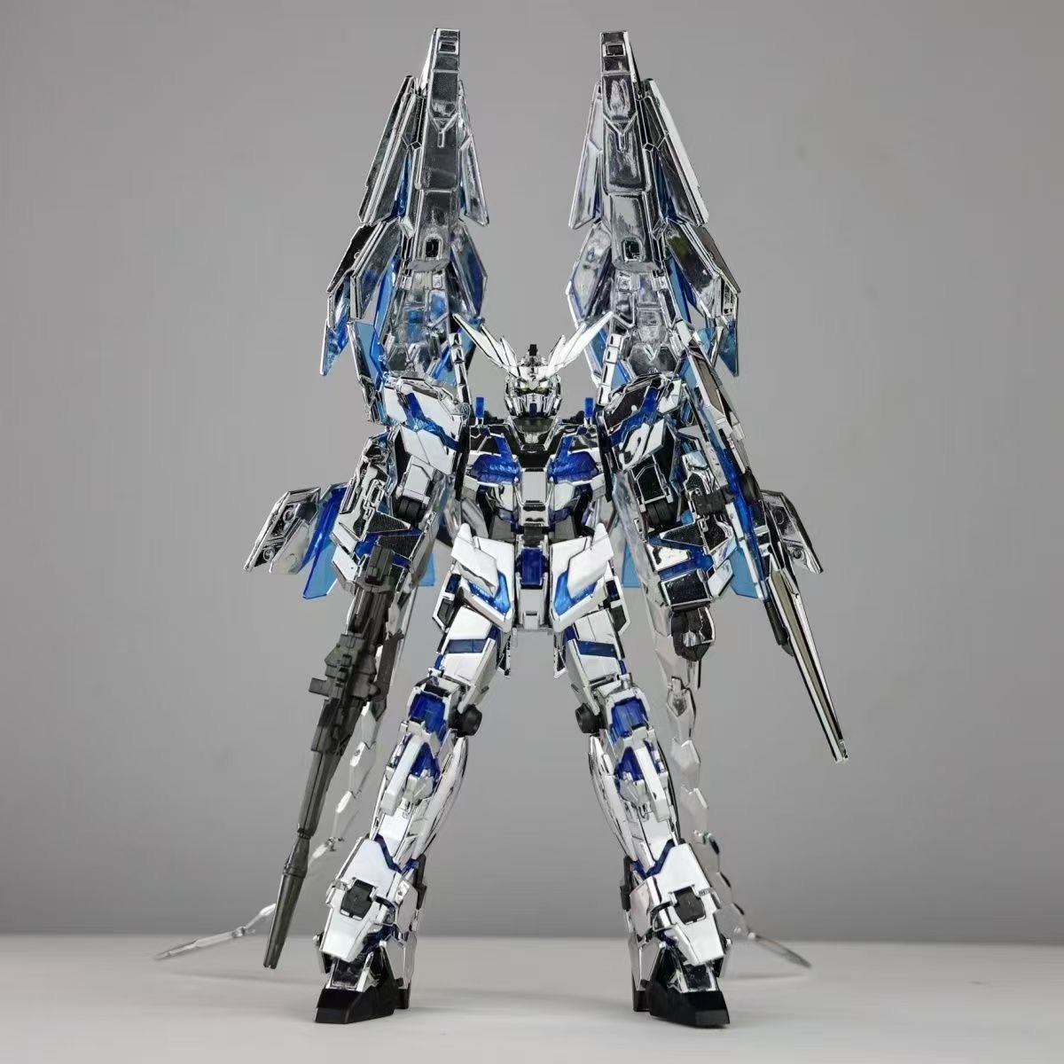 HGUC 1/144 Unicorn Fighter 03 Phenex Silver Coating (XD216) [Xing Dong]