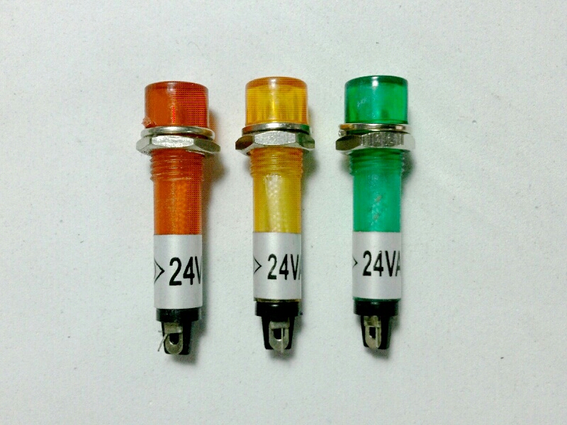 หลอดหน้าปัด-หัวตัดXD7-1/24V