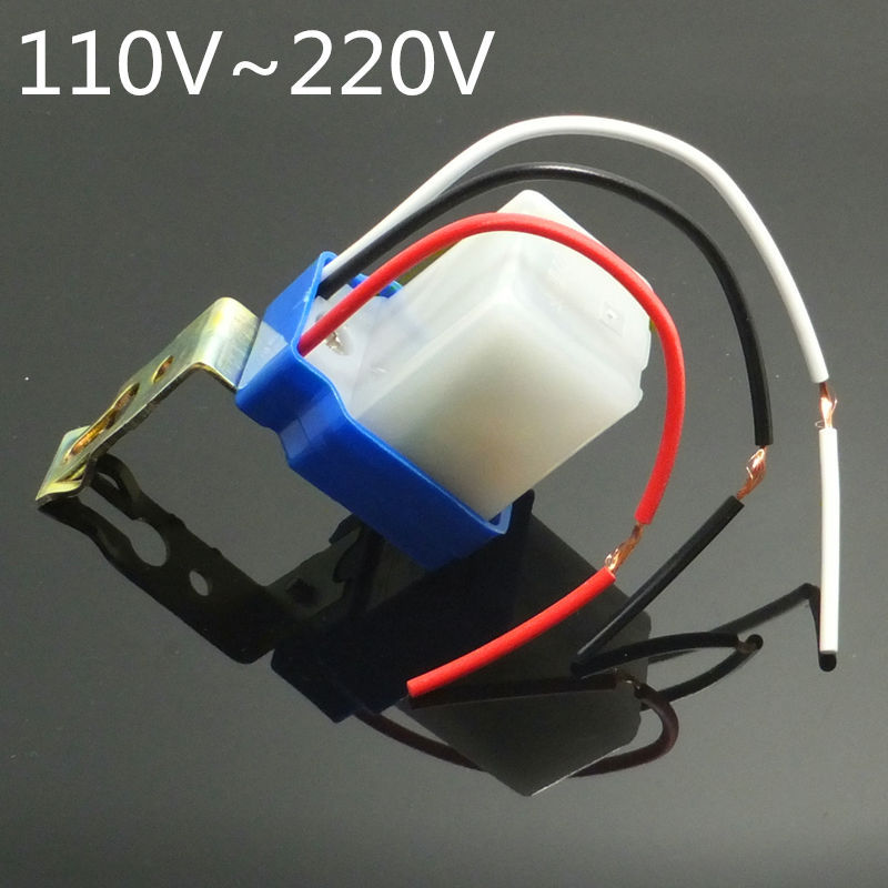12-ELE-029-220V เซ็นเซอร์สวิทช์แสง สวิตช์ควบคุมถนน AC220V 10A SKU-882
