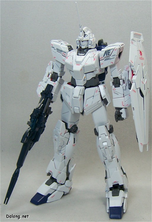 MG (005) 1/100 RX-O Unicorn Gundam Ver. Ka