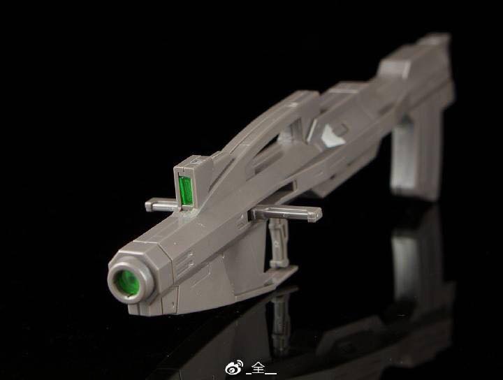 MG 1/100 GNY-001 Gundam Astraea + LED + Base [Hobby Star]