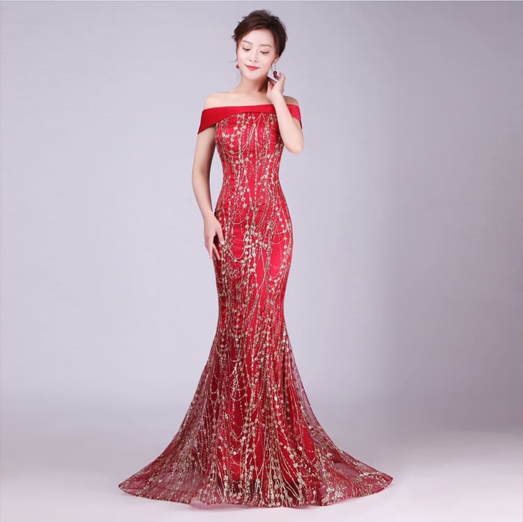 ชุดราตรียาว ไหล่ปาด สีแดง Size S-M ผ้ากลิตเตอร์ ทรงหางปลา งานร้อยหลัง