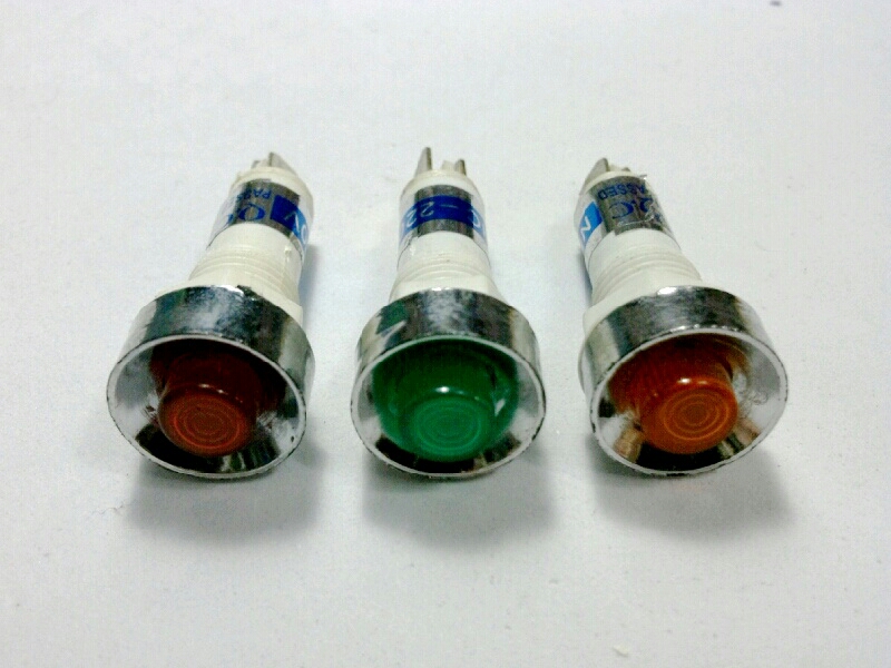 หลอดหน้าปัด-ขอบเงิน/220V