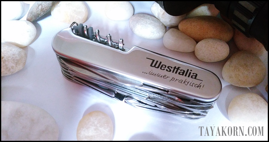 มีดพับแคมป์ปิ้งไวท์ Camping White Stainless Steel อุปกรณ์ 16 ฟังชั่น