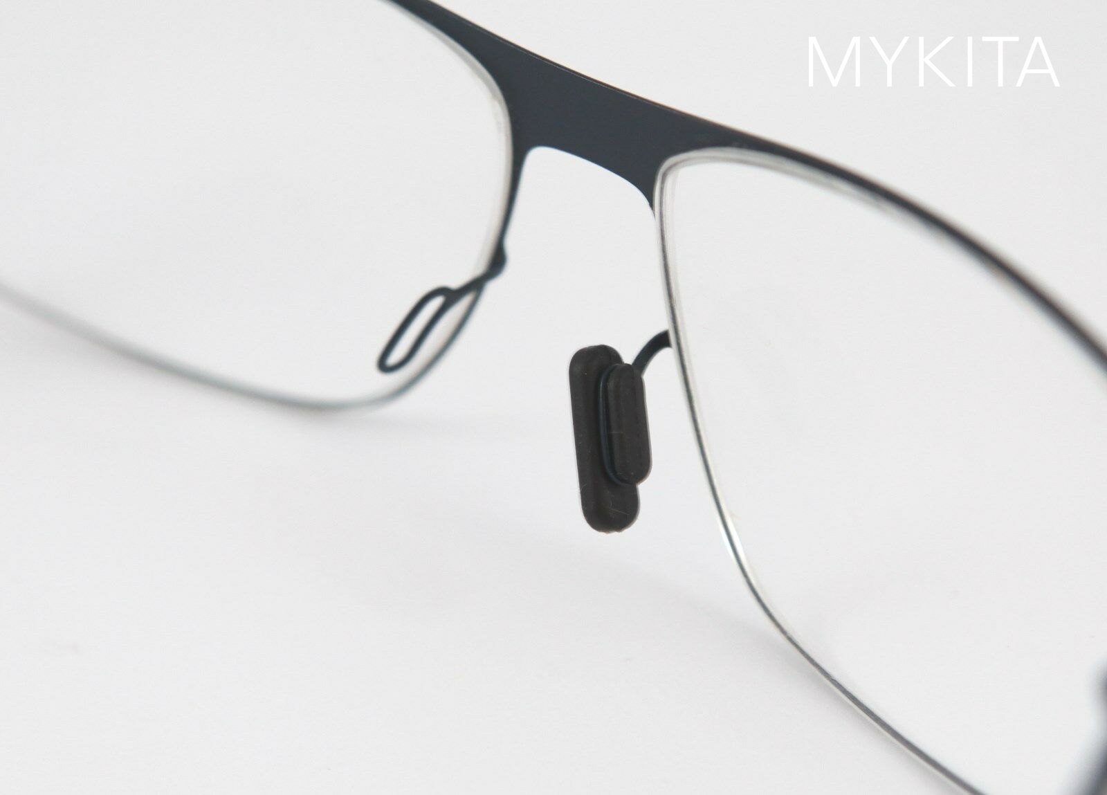 แป้นจมูกแว่น Mykita Nose Pad แป้นจมูกซิลิโคน แป้นรองจมูก แบบกด (Push-on) นุ่ม เบาสบาย ไม่เจ็บดั้ง