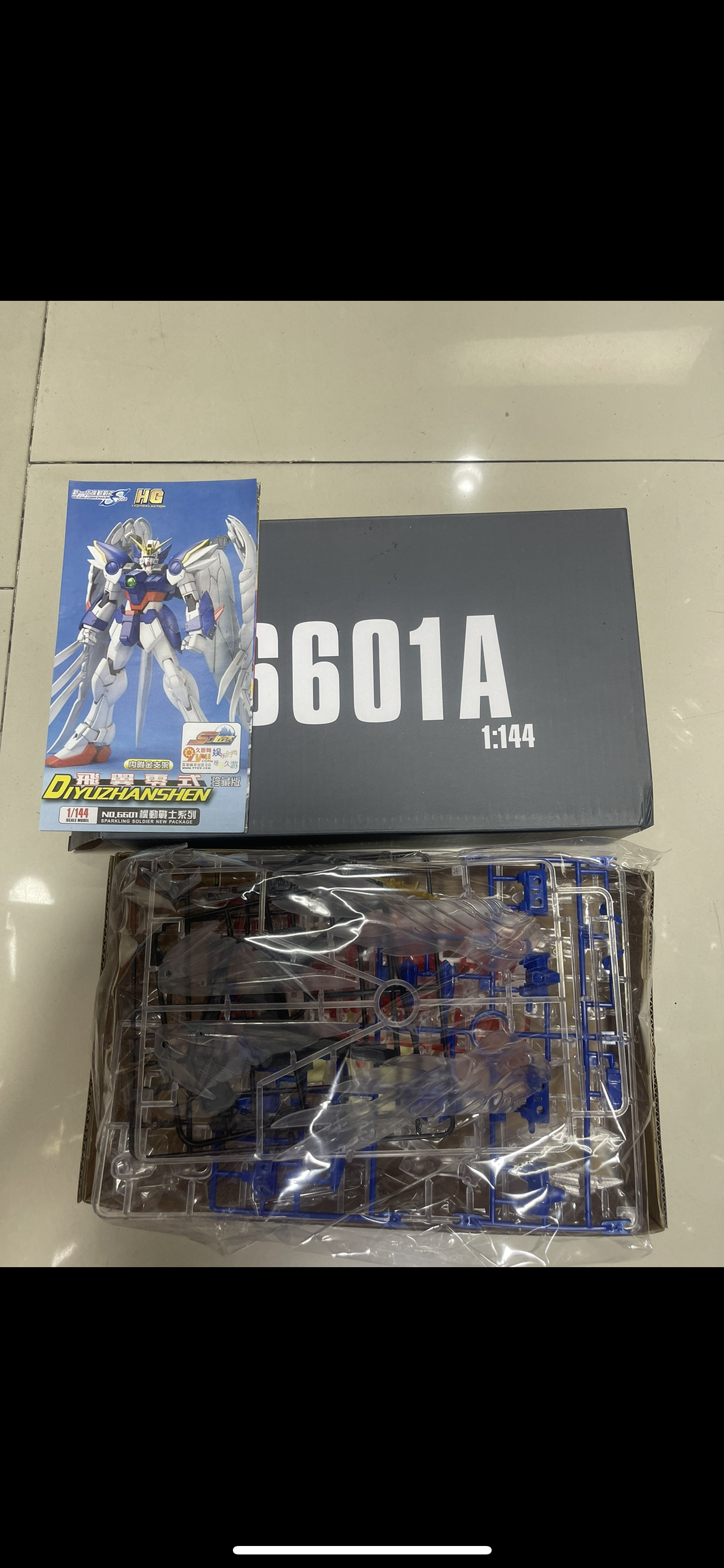 HG 1/144 Wing Gundam Zero Custom Clear Color (6601A) [TT]
