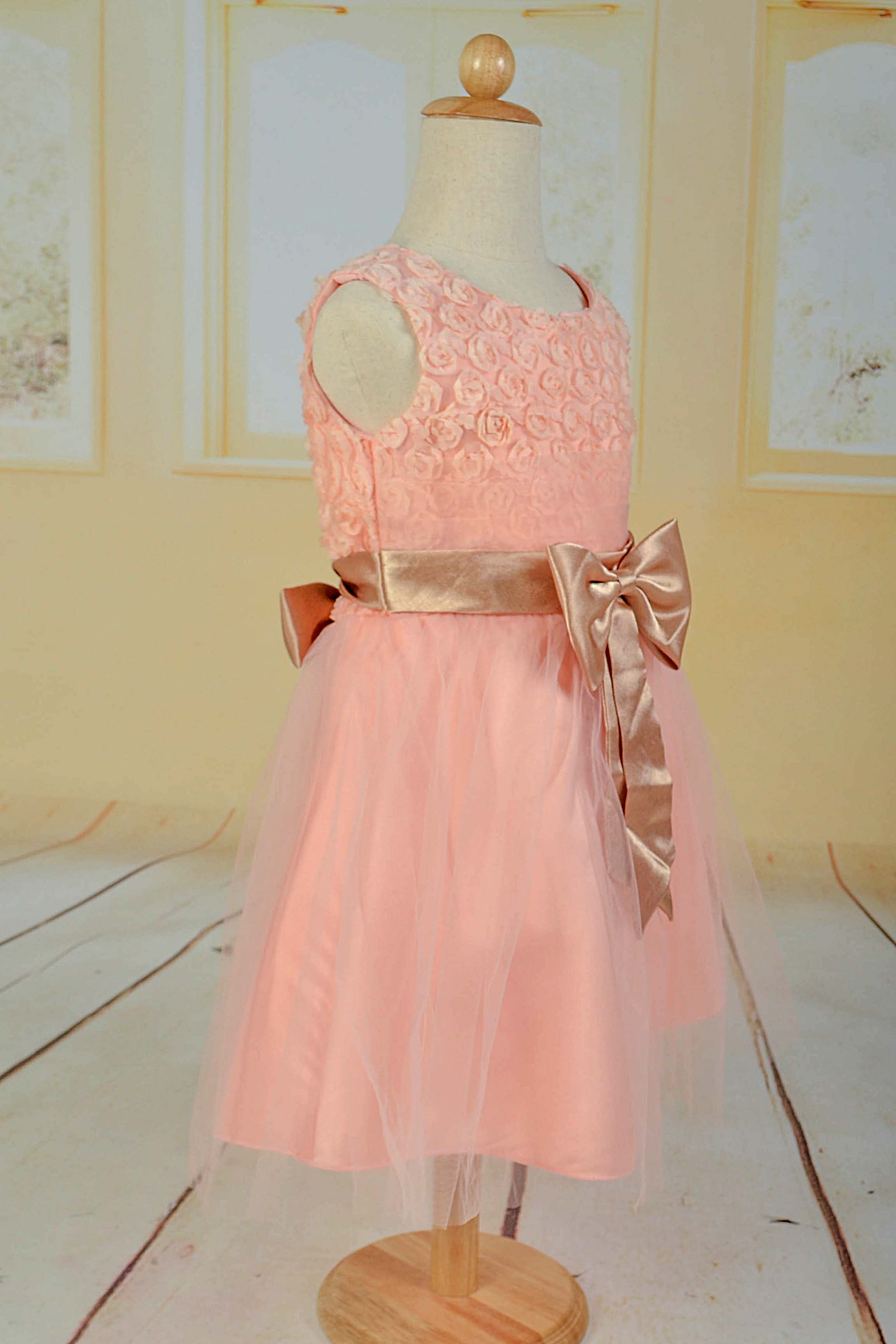 พร้อมส่ง Size 4 ขวบ ชุดราตรีเด็ก,ชุดออกงานเด็ก โบว์ทอง