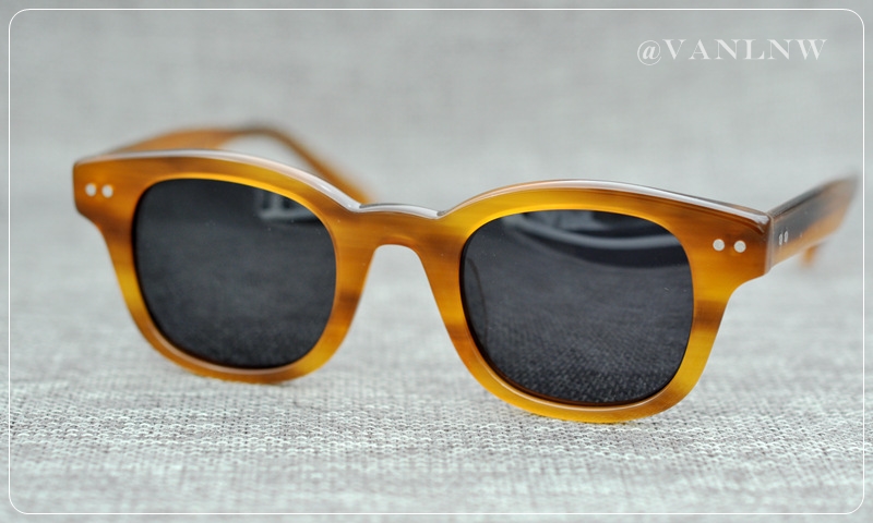 แว่นกันแดด The Mask MA 21004 45-23 145 COL.2 <คาราเมล>