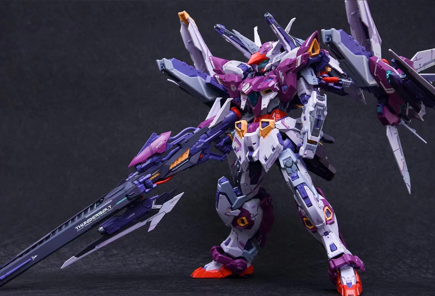 MG 1/100 Thunderbolt [IN ERA+]