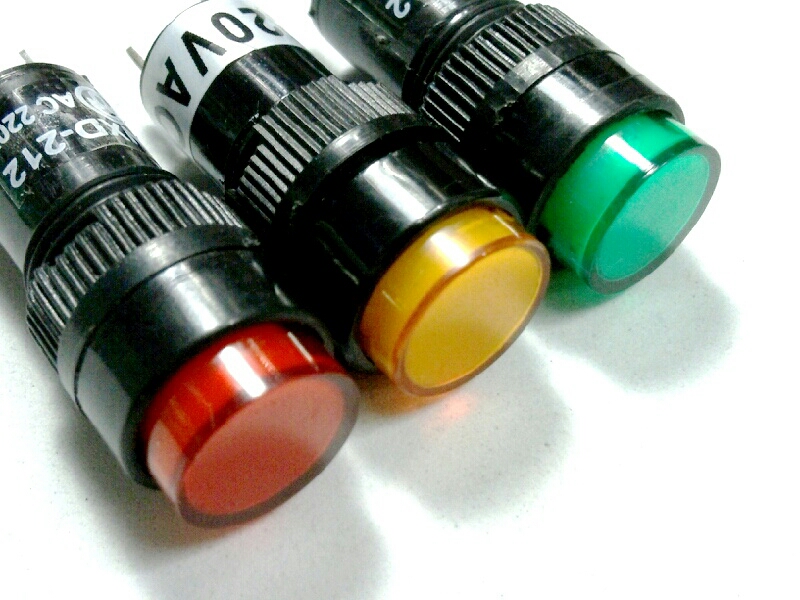 หลอดหน้าปัด-หัวตัดNXD212-M/220V