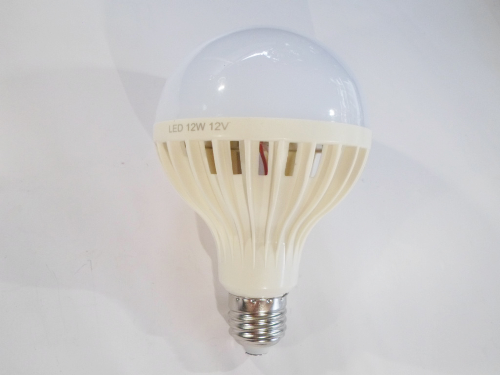 หลอดไฟ LED 12W 220V