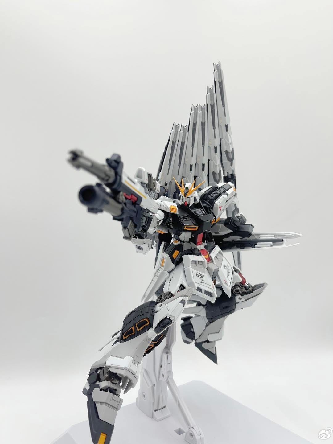 MG 1/100 Nu Ver. GK [V-Tiger]