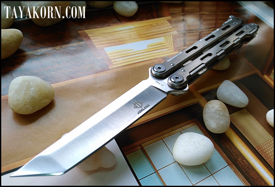 มีดควง ไวท์มาซามุ White Masamu Balisong Knife TKBS-MM889