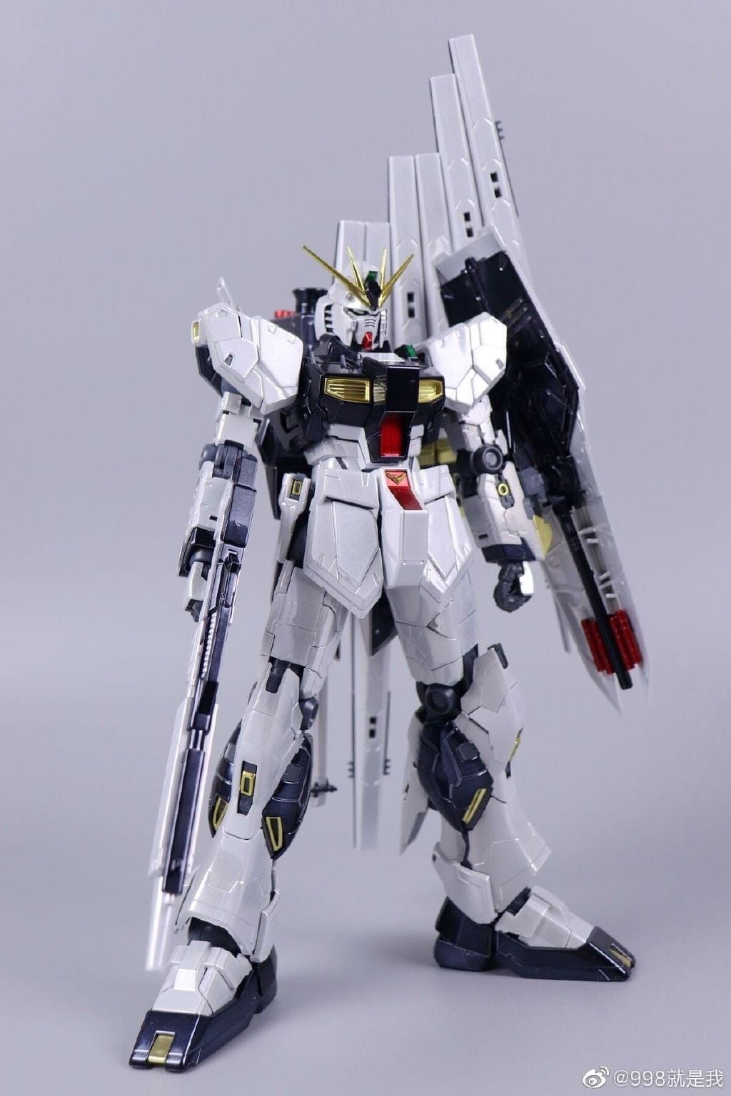 MG 1/100 Nu Gundam Ver.Ka Metallic Color (6619S) [Daban]