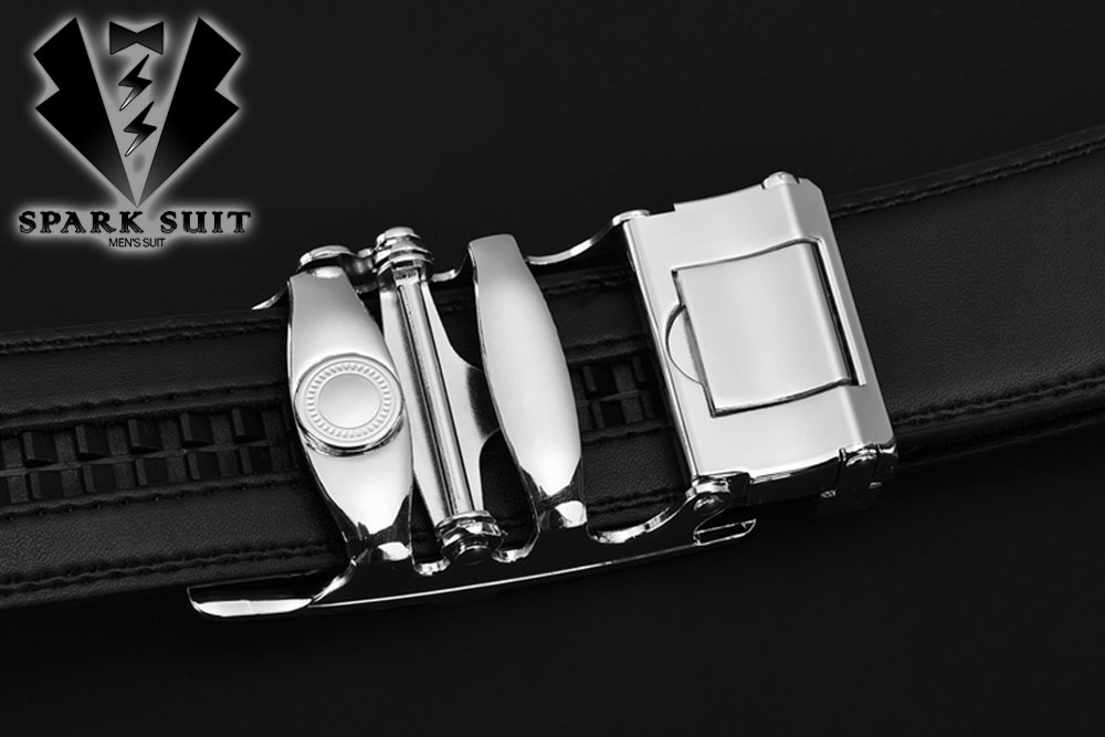 เข็มขัดหนังแท้สีดำ สีจากัวร์-สีเงิน