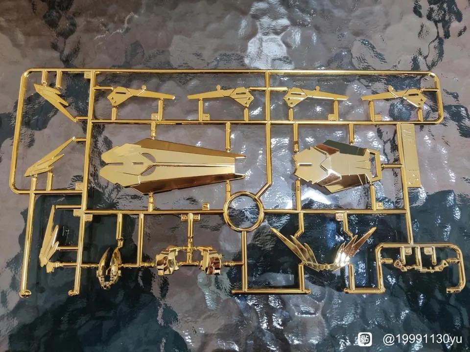 MG 1/100 RX-0 Unicorn Gundam 03 Phenex Narrative Ver. + MG Phenex Shield Tails Parts (6642S) [Daban]