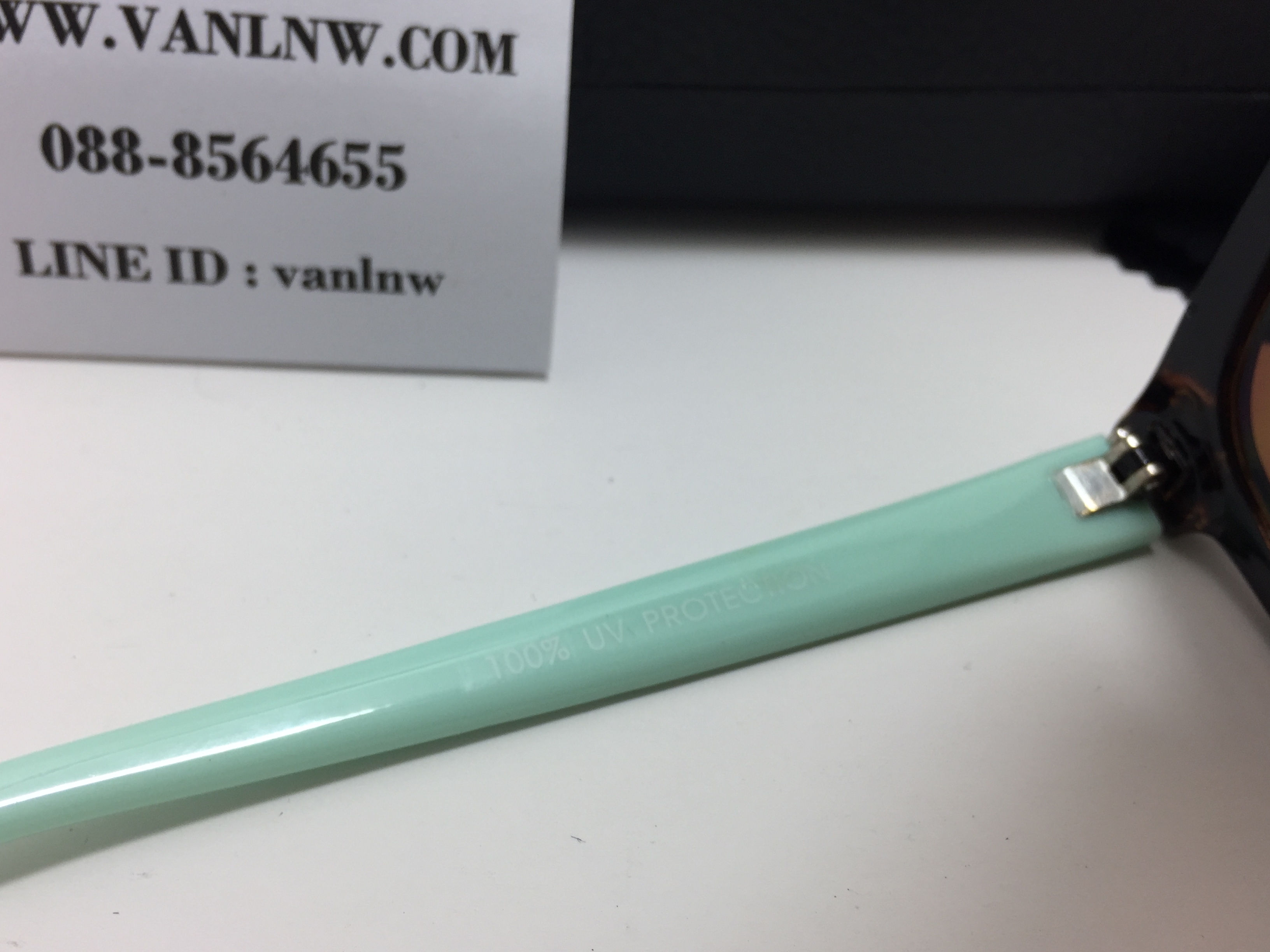 แว่นกันแดด AGES 14 & UP 52-13-135 <กระ>