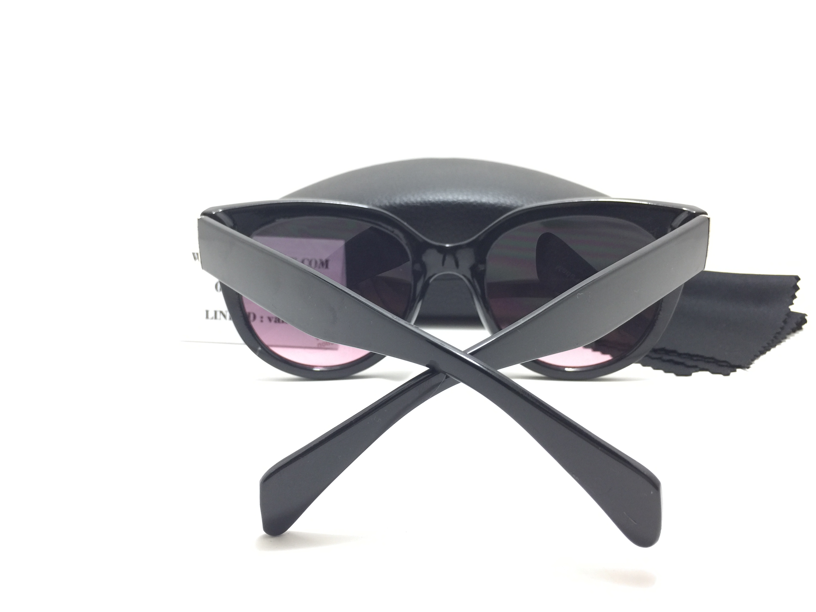 แว่นกันแดด Express Sunglasses 51-12-139 <ดำ>