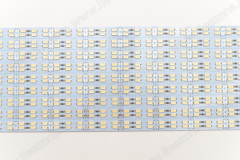 ไฟเส้นแข็ง 5630 168 หลอดต่อเมตร สี Cool white 10000K (Epistar ไต้หวัน) 12V