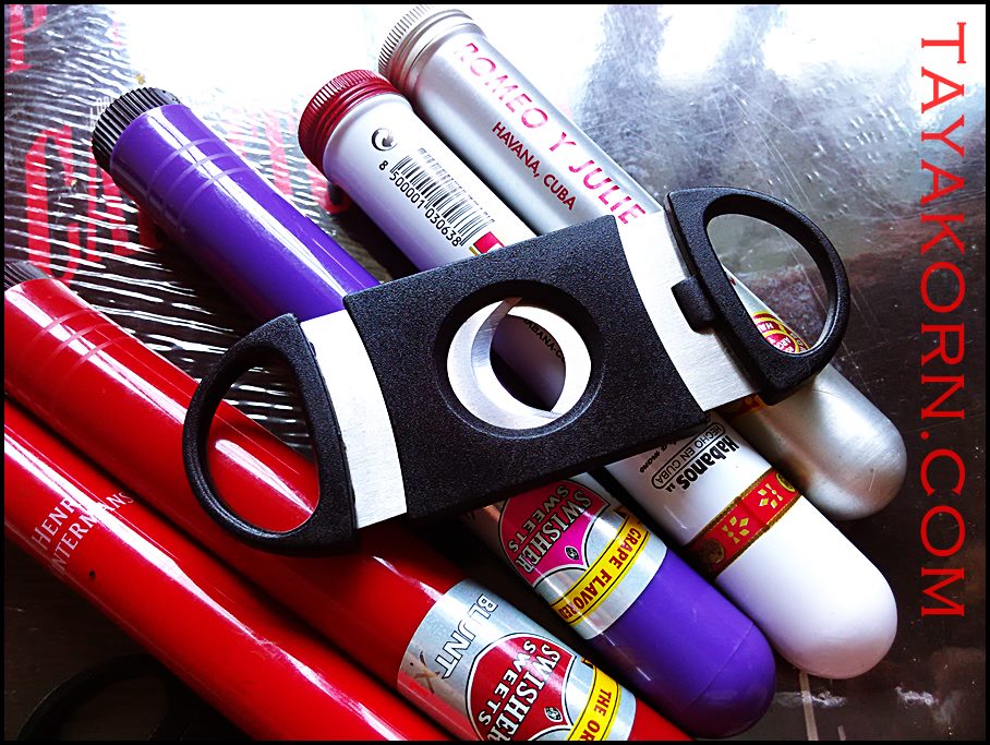 มีดตัดซิการ์ ABS handle CUBA M1