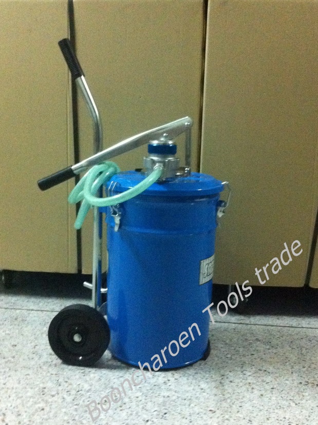 ถังเติมน้ำมันเกียร์มือโยก (แบบมีเกจ์วัด) สินค้าหมด