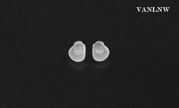 แป้นจมูกแว่นตา ic berlin แป้นจมูกซิลิโคน รูปถั่ว แบบกด (Push-on)