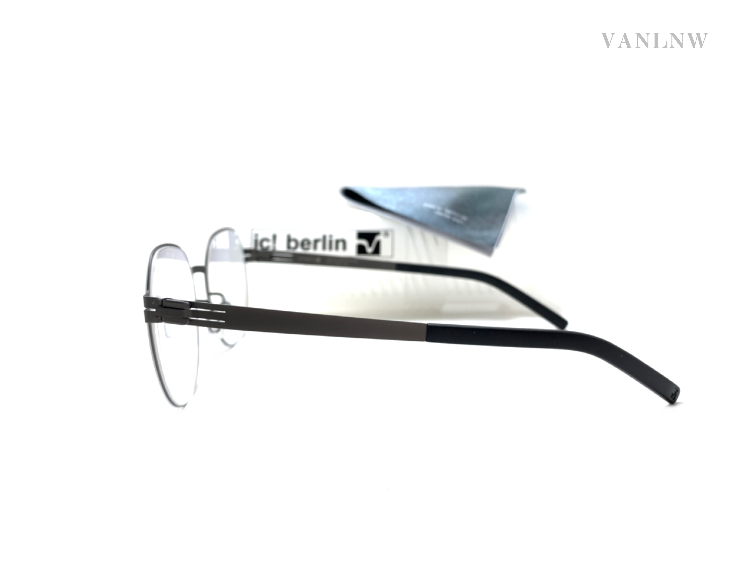 แว่นสายตา ic berlin model M714 gun metal 50-19 <กันเมทัล>