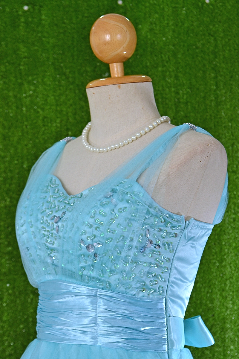 พร้อมส่ง S-2XL ชุดราตรีสั้น "สีฟ้า" ปักคริสตัลช่วงบน กระโปรงผ้าตาข่าย ซับในทั้งชุด