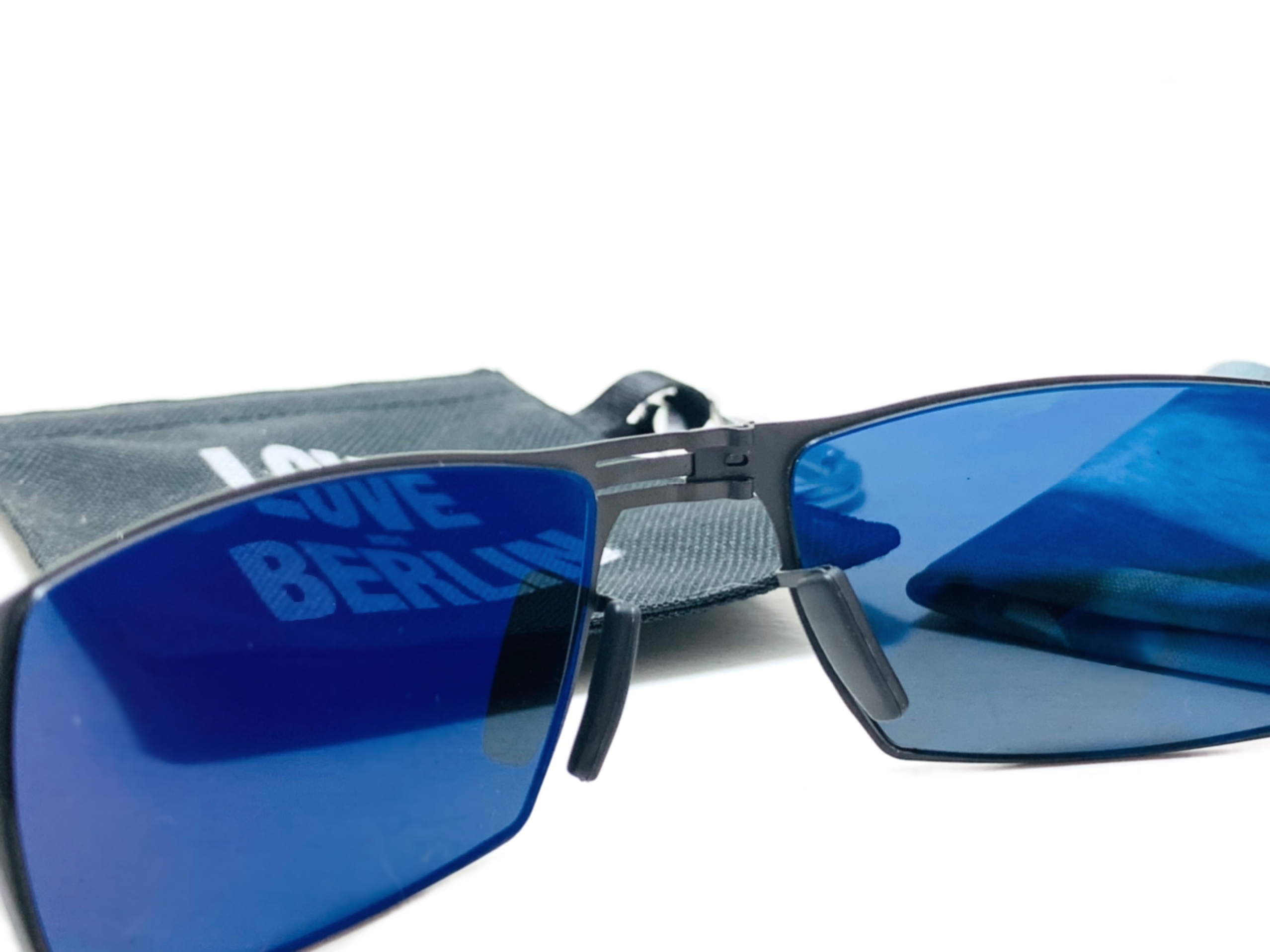 แว่นกันแดด ic berlin model neutron star black 57-19 แว่นกันแดดพับได้ <ดำ>