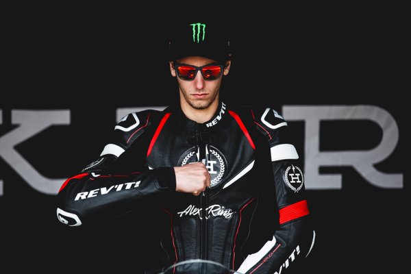 แว่นกันแดด HAWKERS X ALEXRINS LTD. EDITION <ปรอทส้ม>